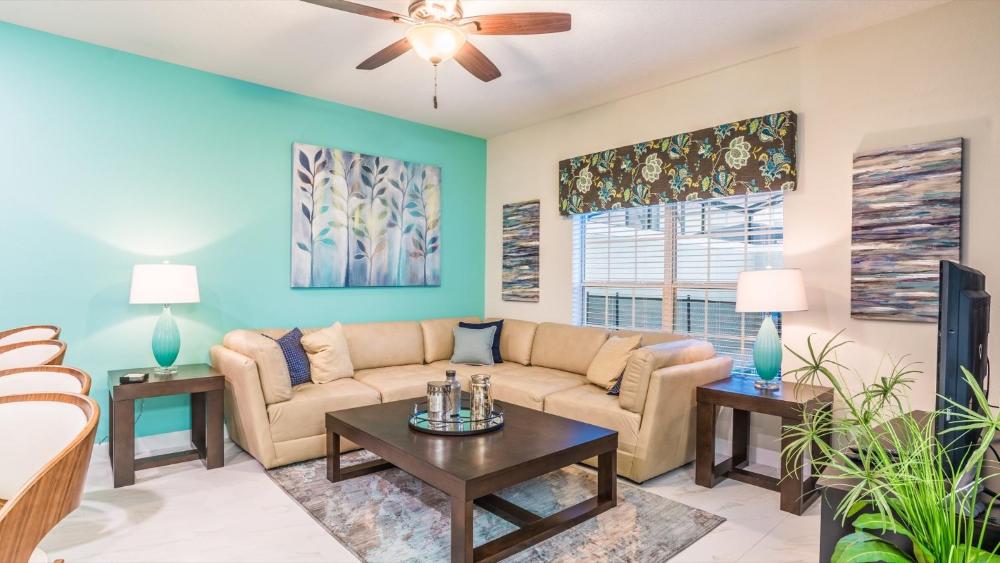 4805 Brier Rose